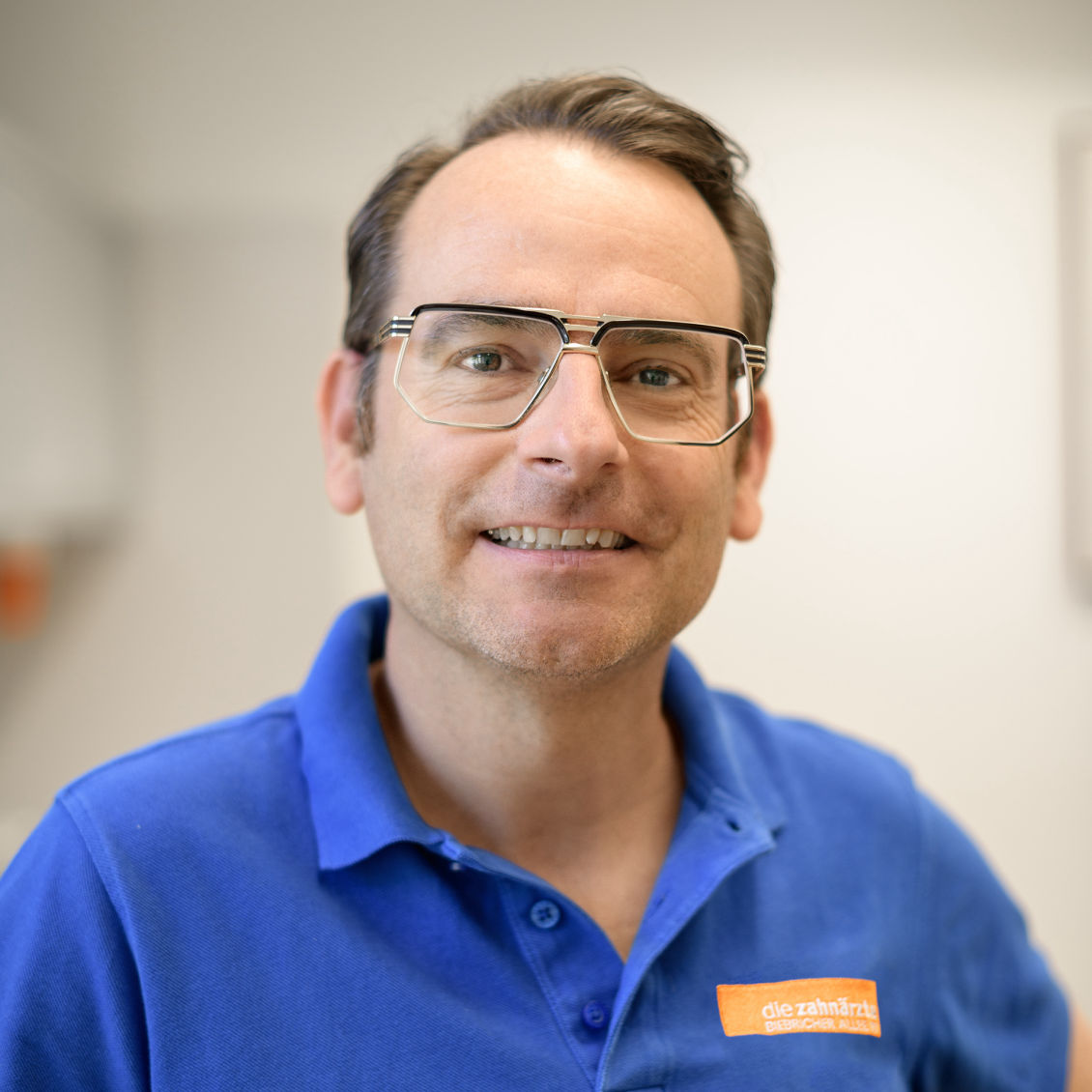 Dr. Tino Apel